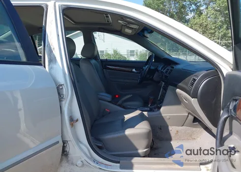 2006 Suzuki Verona Luxury z USA, uszkodzony, nr VIN KL5VM56L86B184891